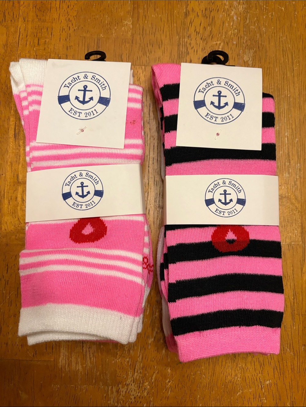 Yacht & Smith Pink Striped Breast Cancer Awareness Socks Size 9-11 Pack of 6